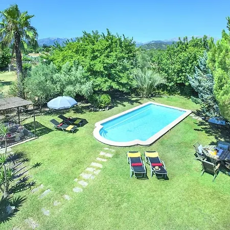 Villa Canaveret By